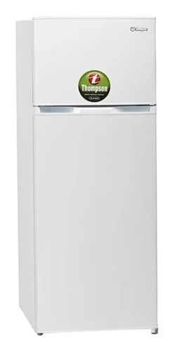 Heladera Con Freezer Thompson Rth-210 Color Blanco Con Capacidad De 204l